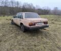 Бежевый Вольво 740, объемом двигателя 0 л и пробегом 400 тыс. км за 700 $, фото 4 на Automoto.ua