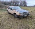 Бежевый Вольво 740, объемом двигателя 0 л и пробегом 400 тыс. км за 700 $, фото 1 на Automoto.ua