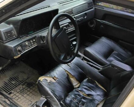 Бежевий Вольво 740, об'ємом двигуна 2.4 л та пробігом 340 тис. км за 1700 $, фото 5 на Automoto.ua