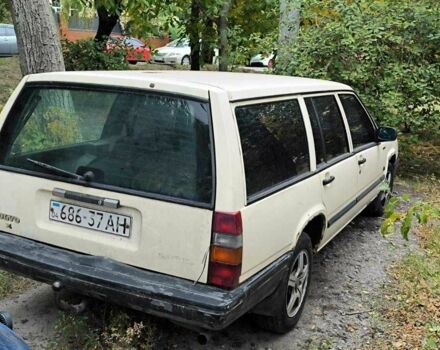 Бежевый Вольво 740, объемом двигателя 2.4 л и пробегом 340 тыс. км за 1700 $, фото 1 на Automoto.ua