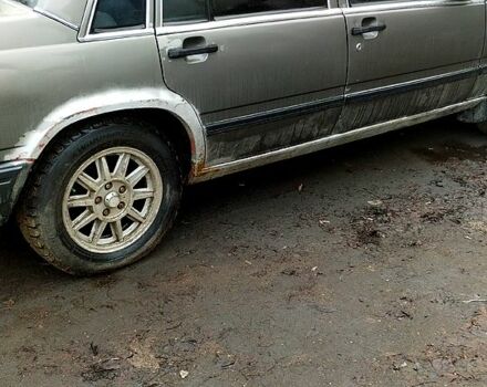 Серый Вольво 740, объемом двигателя 2.4 л и пробегом 0 тыс. км за 1800 $, фото 3 на Automoto.ua