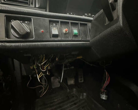 Сірий Вольво 740, об'ємом двигуна 2.4 л та пробігом 350 тис. км за 1700 $, фото 11 на Automoto.ua