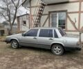 Серый Вольво 740, объемом двигателя 2.3 л и пробегом 300 тыс. км за 600 $, фото 1 на Automoto.ua
