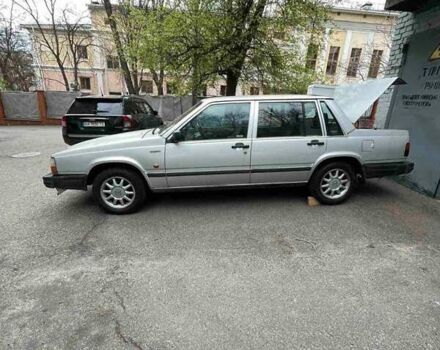 Сірий Вольво 740, об'ємом двигуна 2.38 л та пробігом 3 тис. км за 2900 $, фото 1 на Automoto.ua