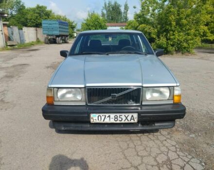 Сірий Вольво 740, об'ємом двигуна 0 л та пробігом 300 тис. км за 1250 $, фото 7 на Automoto.ua