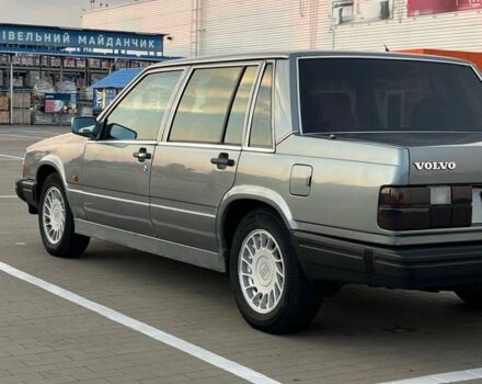 Серый Вольво 740, объемом двигателя 2.3 л и пробегом 300 тыс. км за 2200 $, фото 3 на Automoto.ua