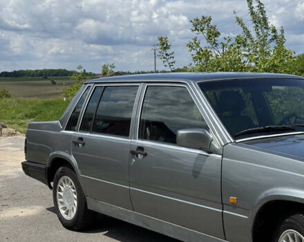Сірий Вольво 740, об'ємом двигуна 2.32 л та пробігом 370 тис. км за 2200 $, фото 3 на Automoto.ua