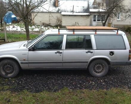 Серый Вольво 740, объемом двигателя 2.4 л и пробегом 500 тыс. км за 943 $, фото 1 на Automoto.ua