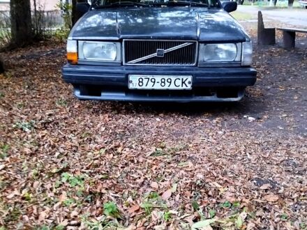 Сірий Вольво 740, об'ємом двигуна 2.4 л та пробігом 0 тис. км за 1800 $, фото 1 на Automoto.ua