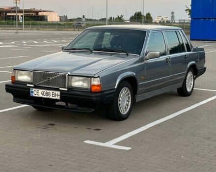 Серый Вольво 740, объемом двигателя 2.3 л и пробегом 300 тыс. км за 2200 $, фото 1 на Automoto.ua