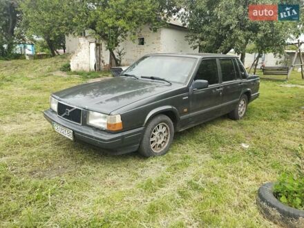 Сірий Вольво 740, об'ємом двигуна 2 л та пробігом 390 тис. км за 1900 $, фото 1 на Automoto.ua