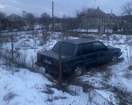 Серый Вольво 740, объемом двигателя 2.3 л и пробегом 105 тыс. км за 172 $, фото 1 на Automoto.ua