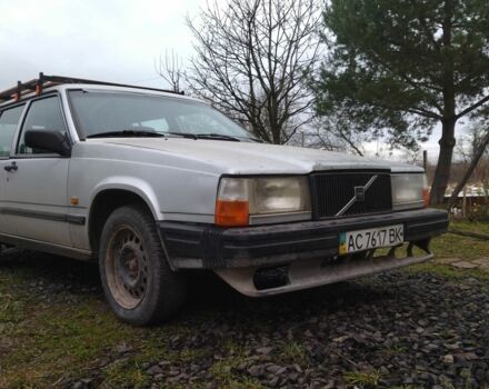 Сірий Вольво 740, об'ємом двигуна 2.4 л та пробігом 500 тис. км за 943 $, фото 1 на Automoto.ua