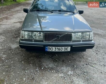 Серый Вольво 740, объемом двигателя 1.99 л и пробегом 500 тыс. км за 2999 $, фото 1 на Automoto.ua