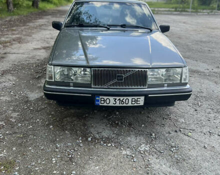 Сірий Вольво 740, об'ємом двигуна 2 л та пробігом 300 тис. км за 4100 $, фото 1 на Automoto.ua