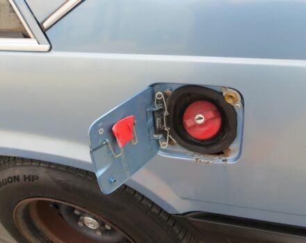 Синий Вольво 740, объемом двигателя 2.3 л и пробегом 1 тыс. км за 1700 $, фото 11 на Automoto.ua