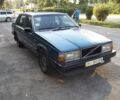 Синий Вольво 740, объемом двигателя 2.4 л и пробегом 200 тыс. км за 2250 $, фото 1 на Automoto.ua
