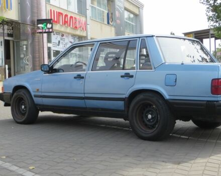 Синий Вольво 740, объемом двигателя 2.3 л и пробегом 1 тыс. км за 1700 $, фото 3 на Automoto.ua