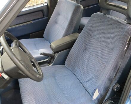 Синий Вольво 740, объемом двигателя 2.3 л и пробегом 1 тыс. км за 1700 $, фото 8 на Automoto.ua