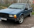 Синій Вольво 740, об'ємом двигуна 2.32 л та пробігом 384 тис. км за 1500 $, фото 1 на Automoto.ua
