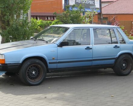 Синий Вольво 740, объемом двигателя 2.3 л и пробегом 1 тыс. км за 1700 $, фото 4 на Automoto.ua
