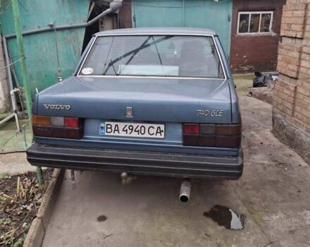 Синий Вольво 740, объемом двигателя 2.4 л и пробегом 5 тыс. км за 4000 $, фото 9 на Automoto.ua