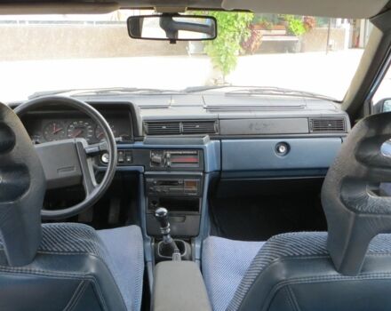 Синий Вольво 740, объемом двигателя 2.3 л и пробегом 1 тыс. км за 1700 $, фото 12 на Automoto.ua