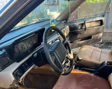 Синій Вольво 740, об'ємом двигуна 2.38 л та пробігом 300 тис. км за 1200 $, фото 9 на Automoto.ua