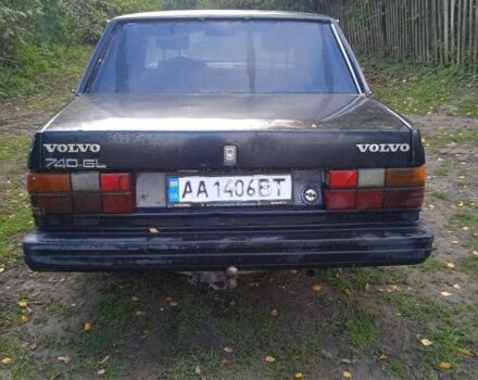 Синій Вольво 740, об'ємом двигуна 2 л та пробігом 345 тис. км за 700 $, фото 4 на Automoto.ua