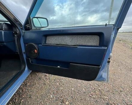 Синий Вольво 740, объемом двигателя 2 л и пробегом 350 тыс. км за 1350 $, фото 11 на Automoto.ua