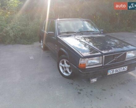 Синий Вольво 740, объемом двигателя 2.4 л и пробегом 250 тыс. км за 1500 $, фото 4 на Automoto.ua