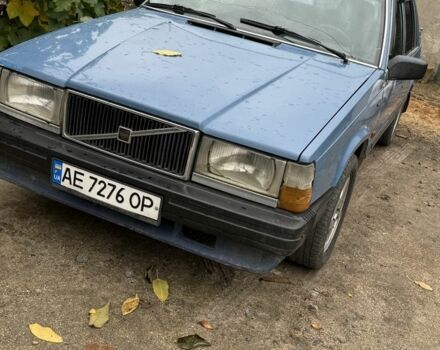 Синий Вольво 740, объемом двигателя 2 л и пробегом 350 тыс. км за 1350 $, фото 15 на Automoto.ua