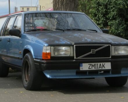 Синій Вольво 740, об'ємом двигуна 2.3 л та пробігом 1 тис. км за 1700 $, фото 1 на Automoto.ua