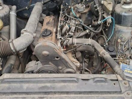 Синий Вольво 740, объемом двигателя 2.4 л и пробегом 5 тыс. км за 4000 $, фото 1 на Automoto.ua