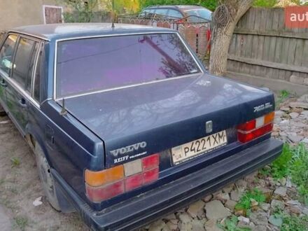 Вольво 740 1989 в Ярмолинцы на Automoto.ua Синий Вольво 740, объемом двигателя 2.3 л и пробегом 300 тыс. км за 900 $, фото 1 на Automoto.ua