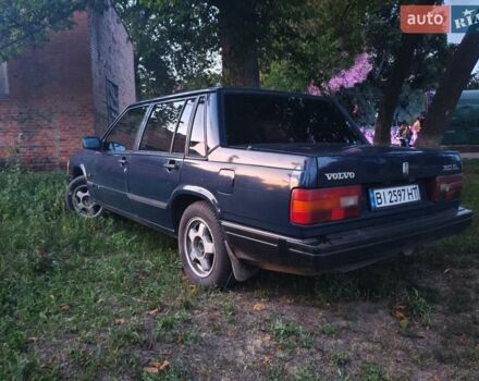 Синий Вольво 740, объемом двигателя 2.32 л и пробегом 450 тыс. км за 1500 $, фото 1 на Automoto.ua