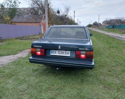 Зеленый Вольво 740, объемом двигателя 2.3 л и пробегом 318 тыс. км за 1200 $, фото 4 на Automoto.ua