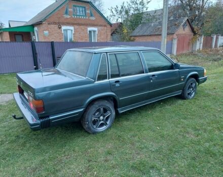 Зеленый Вольво 740, объемом двигателя 2.3 л и пробегом 318 тыс. км за 1200 $, фото 2 на Automoto.ua