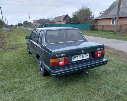Зеленый Вольво 740, объемом двигателя 2.3 л и пробегом 318 тыс. км за 1200 $, фото 3 на Automoto.ua