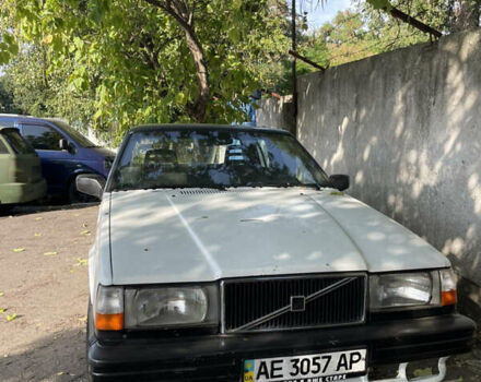 Білий Вольво 760, об'ємом двигуна 2.38 л та пробігом 485 тис. км за 1300 $, фото 10 на Automoto.ua