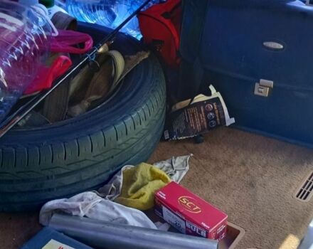 Бежевый Вольво 760, объемом двигателя 2.3 л и пробегом 400 тыс. км за 2600 $, фото 10 на Automoto.ua