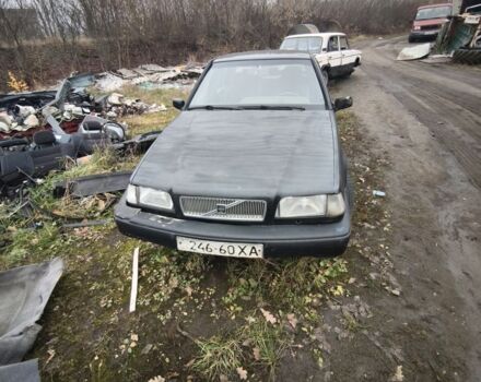Черный Вольво 760, объемом двигателя 2 л и пробегом 100 тыс. км за 358 $, фото 1 на Automoto.ua