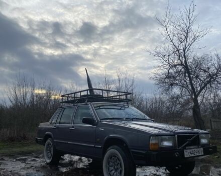 Серый Вольво 760, объемом двигателя 0 л и пробегом 400 тыс. км за 2200 $, фото 1 на Automoto.ua