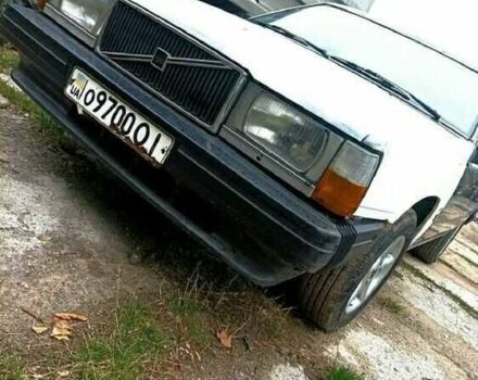 Серый Вольво 760, объемом двигателя 2 л и пробегом 300 тыс. км за 650 $, фото 1 на Automoto.ua