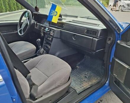 Синий Вольво 760, объемом двигателя 2.4 л и пробегом 330 тыс. км за 1500 $, фото 6 на Automoto.ua