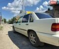 Белый Вольво 850, объемом двигателя 2.44 л и пробегом 422 тыс. км за 1500 $, фото 1 на Automoto.ua