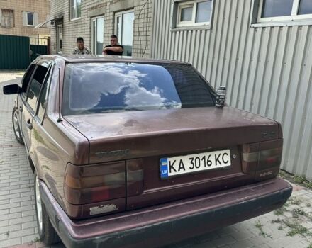Красный Вольво 850, объемом двигателя 2.4 л и пробегом 300 тыс. км за 1499 $, фото 2 на Automoto.ua