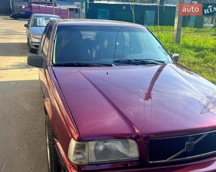 Красный Вольво 850, объемом двигателя 2.4 л и пробегом 700 тыс. км за 2500 $, фото 1 на Automoto.ua