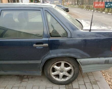 Синий Вольво 850, объемом двигателя 2 л и пробегом 375 тыс. км за 1400 $, фото 6 на Automoto.ua