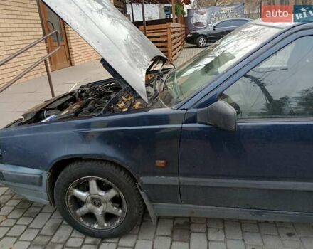 Синий Вольво 850, объемом двигателя 2 л и пробегом 375 тыс. км за 1400 $, фото 2 на Automoto.ua